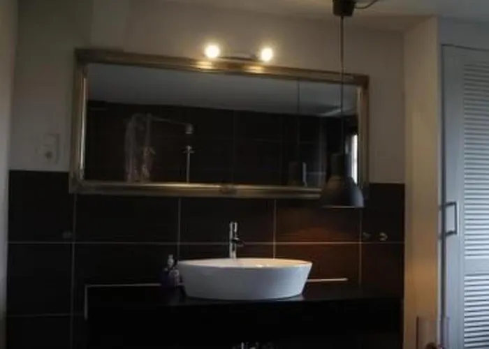 In Mit Garten By Interhome *