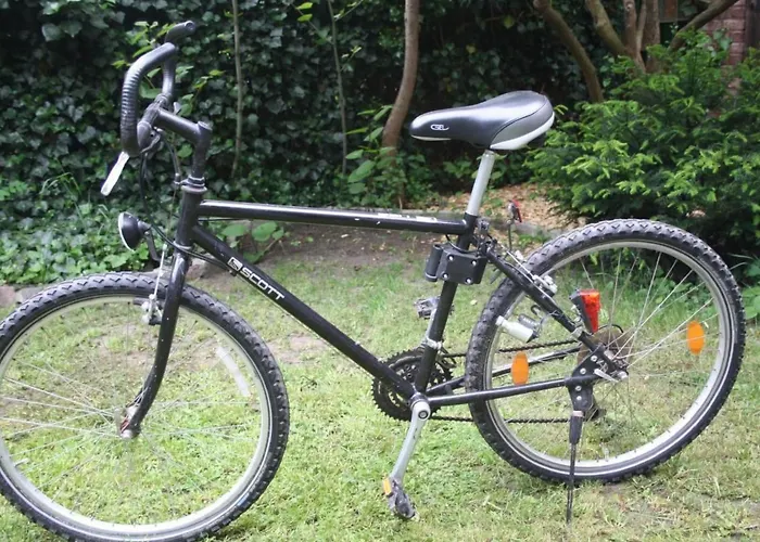 In Mit Garten By Interhome *